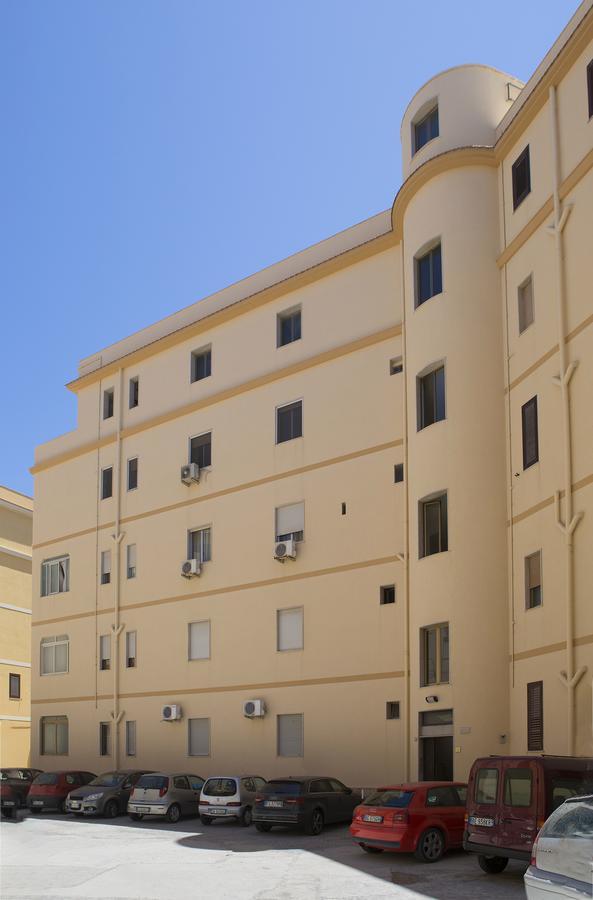 B&B Piazza Vittorio Trapani Zewnętrze zdjęcie