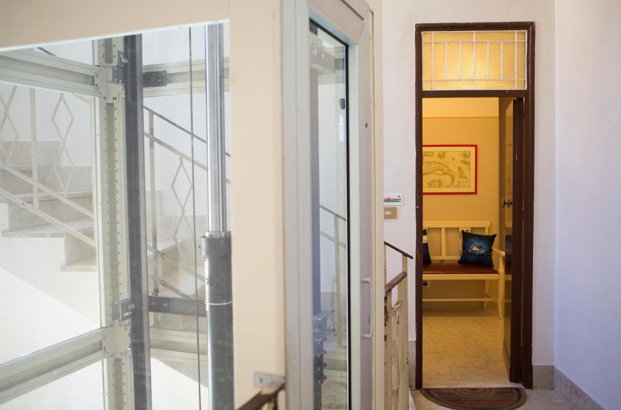 B&B Piazza Vittorio Trapani Zewnętrze zdjęcie
