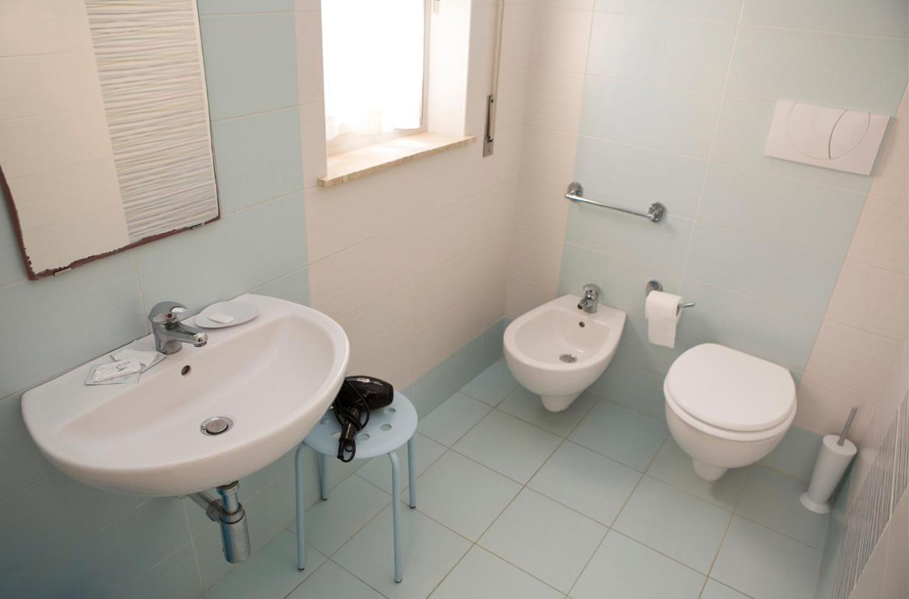B&B Piazza Vittorio Trapani Zewnętrze zdjęcie